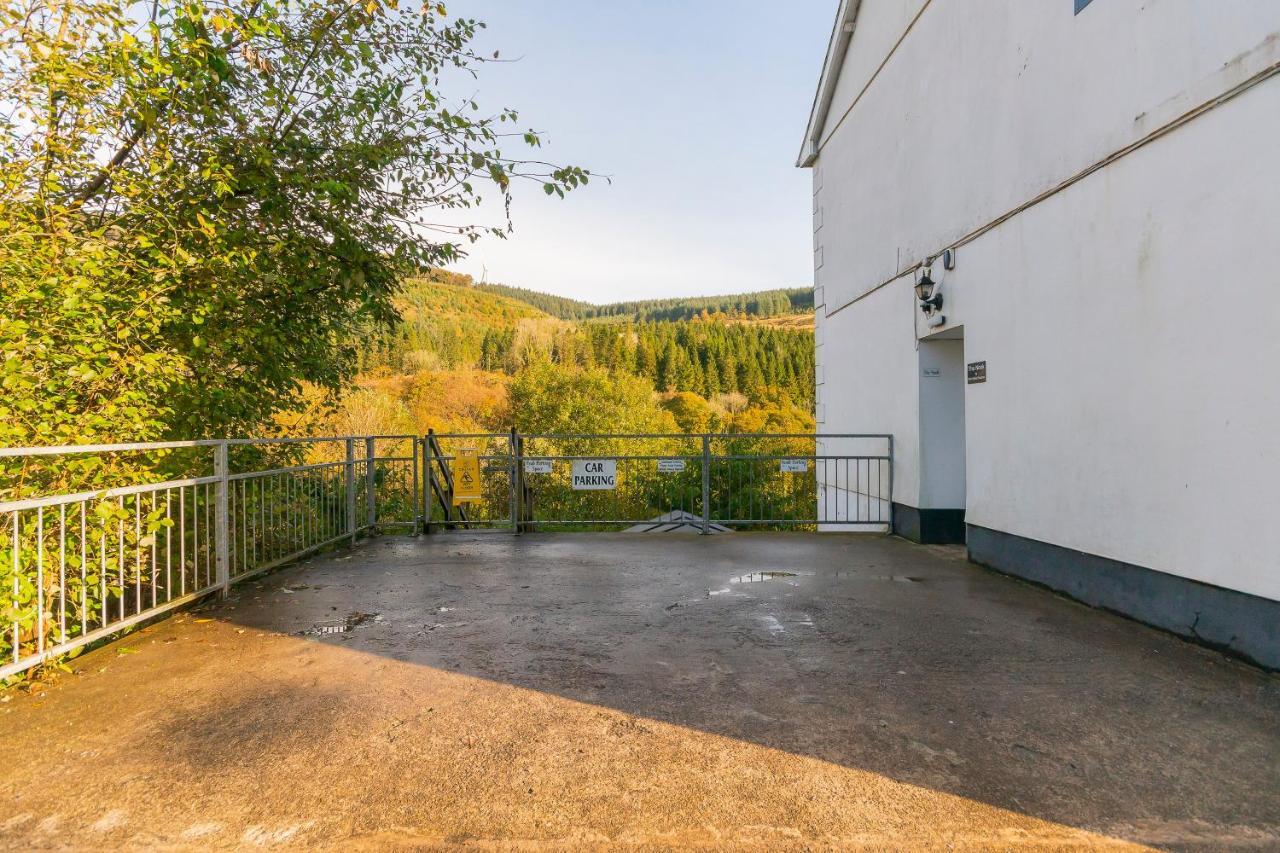 The Nook In The Afan Forest Bike Park By Staystaycations Port Talbot Eksteriør bilde